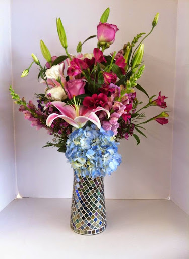 Florist «McCandless Floral», reviews and photos, 8105 Perry Hwy, Pittsburgh, PA 15237, USA