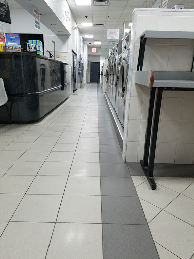 Laundromat «Drop A Load Laundromat», reviews and photos, 350 W St Georges Ave, Linden, NJ 07036, USA