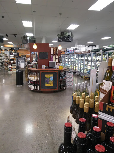 Grocery Store «Quality Food Center», reviews and photos, 22833 Bothell Everett Hwy, Bothell, WA 98021, USA