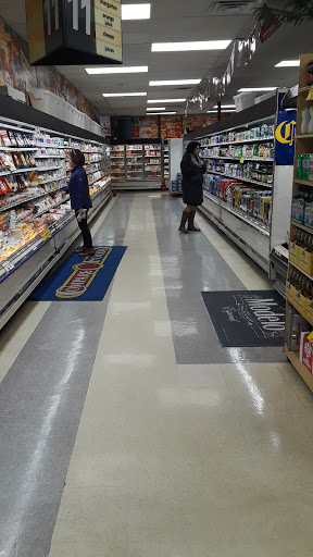 Supermarket «Compare Foods», reviews and photos, 1233 University Dr, Durham, NC 27707, USA