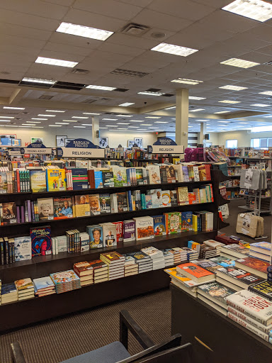 Book Store «Books-A-Million», reviews and photos, 300 Retail Commons Pkwy, Martinsburg, WV 25403, USA