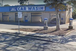 West Babylon Self-Service Car Wash image