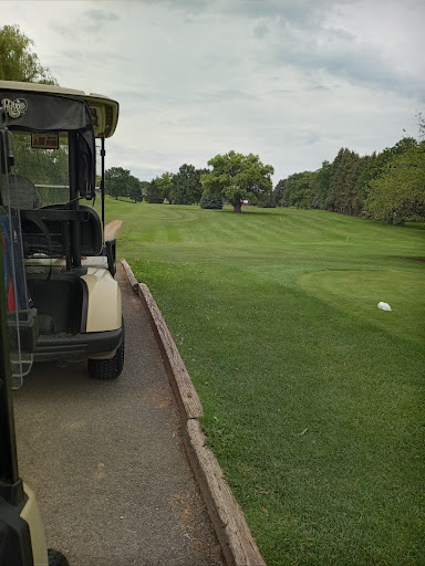 American Restaurant «Terry Hills Golf Course, Restaurant and Banquet Facility», reviews and photos, 5122 Clinton Street Rd, Batavia, NY 14020, USA