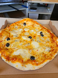 Plats et boissons du Pizzas à emporter Le Kiosque à Pizzas Villenoy - n°9