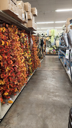 Home Goods Store «At Home», reviews and photos, 3900 Troup Hwy, Tyler, TX 75703, USA