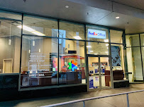 FedEx Office Print & Ship Center - Photo 6 - Car repair in Seattle, WA, Seattle
