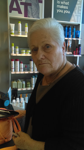 Hair Salon «Great Clips», reviews and photos, 2300 Essington Rd, Joliet, IL 60435, USA