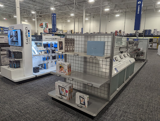 Electronics Store «Best Buy», reviews and photos, 14 Crossing Way #4, Augusta, ME 04330, USA