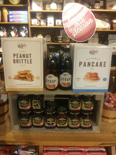 American Restaurant «Cracker Barrel Old Country Store», reviews and photos, 2140 Mana Ct, Rock Hill, SC 29730, USA