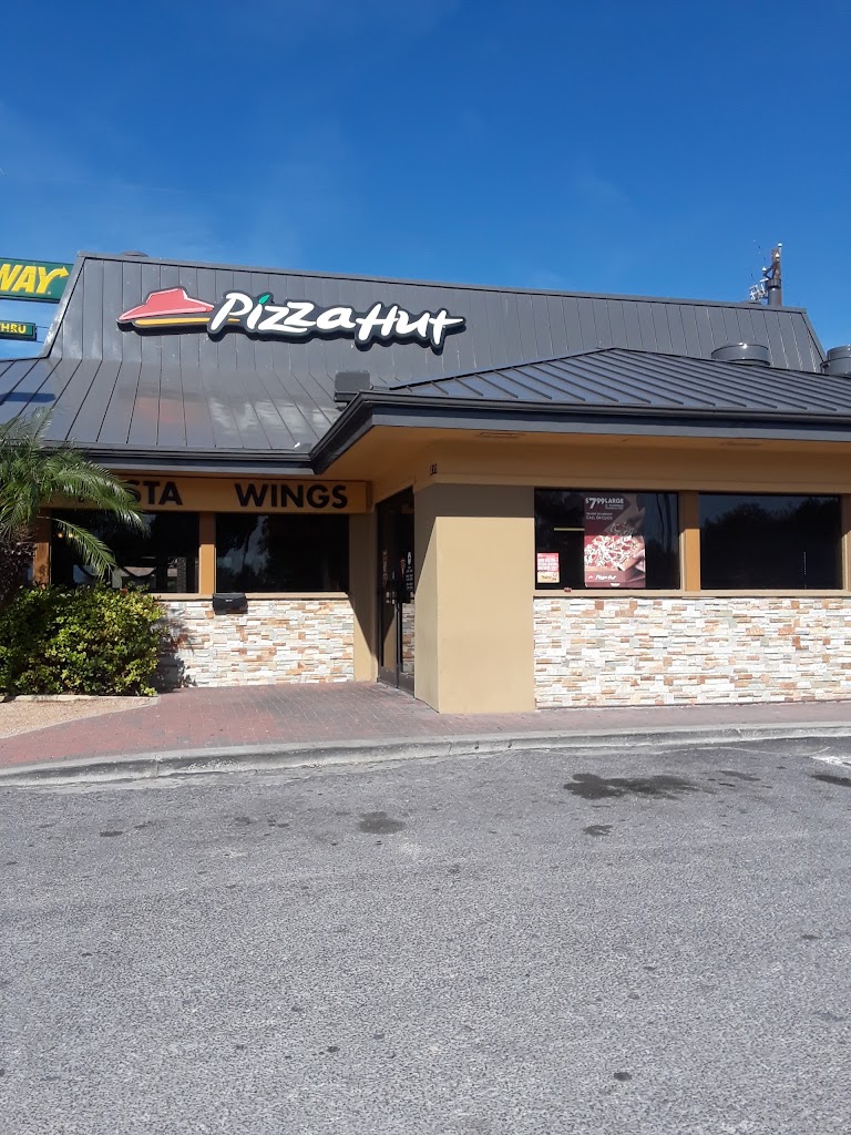 Pizza Hut 78596
