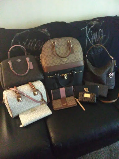 Fashion Accessories Store «Michael Kors», reviews and photos, 18 West Lightcap Rd #1109, Pottstown, PA 19464, USA