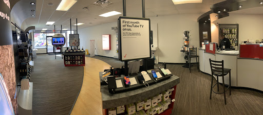 Cell Phone Store «Verizon Authorized Retailer, TCC», reviews and photos, 2901 E Main St, Endwell, NY 13760, USA