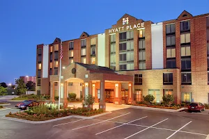 Hyatt Place Chantilly/Dulles Airport-South image