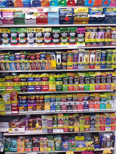 Discount Store «Dollar Center», reviews and photos, 15530 W Warren Ave, Detroit, MI 48228, USA