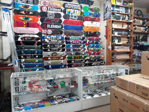 Bicycle Store «ADT Bike & Skate Shop (Arc De Triomphe Inc)», reviews and photos, 114-01 Jamaica Ave, Richmond Hill, NY 11418, USA