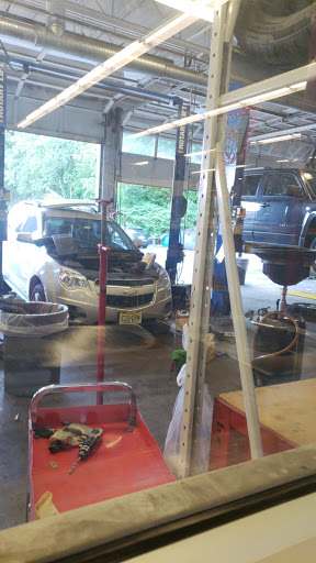 Auto Parts Store «Pep Boys Auto Parts & Service», reviews and photos, 5 NJ-17, Hasbrouck Heights, NJ 07604, USA