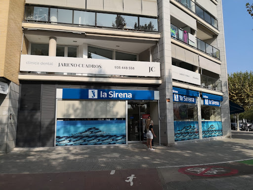 Clínica dental Cuadros Santa Perpètua de Mogoda en Santa Perpètua de Mogoda, Barcelona