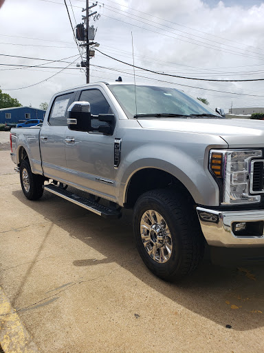 Car Dealer «Sabine River Ford», reviews and photos, 1601 Green Ave, Orange, TX 77630, USA