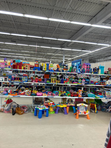 Thrift Store «Savers», reviews and photos, 7100 Brookpark Rd, Cleveland, OH 44129, USA