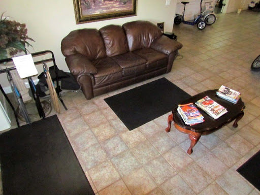 Car Dealer «Cars Unlimited», reviews and photos, 201 W Fletcher Ave, Tampa, FL 33612, USA