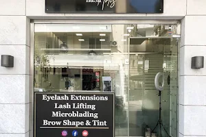 Ilashartis | Eyelash Extensions- Permanent Make Up -Lash Products image