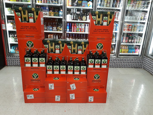 Liquor Store «Vette City Liquors», reviews and photos, 3018 Louisville Rd, Bowling Green, KY 42101, USA