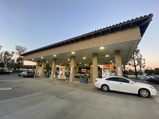 Shell en Tustin