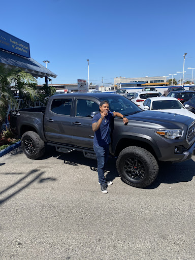 Car Dealer «SC Car Zone», reviews and photos, 2901 Harbor Blvd, Costa Mesa, CA 92626, USA