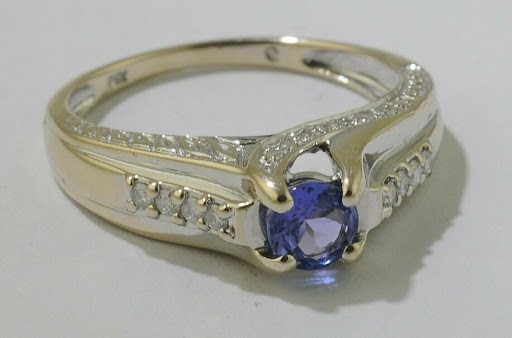 Pawn Shop «Alpha Gold Exchange Inc», reviews and photos, 2201 E Monument St, Baltimore, MD 21205, USA