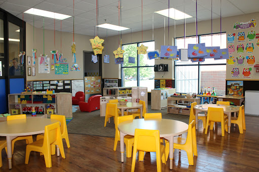 Day Care Center «New Horizon Academy», reviews and photos, 116 E Hwy 13, Burnsville, MN 55337, USA