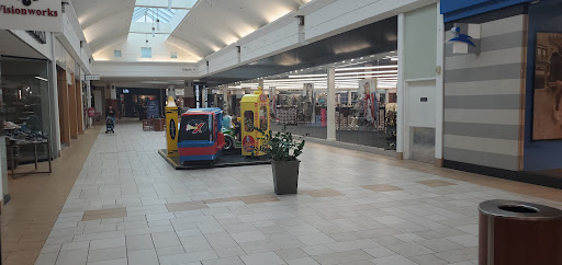Shopping Mall «Sooner Mall», reviews and photos, 3301 W Main St, Norman, OK 73072, USA