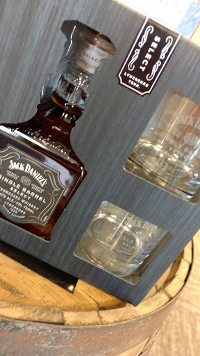 Liquor Store «Montana Spirits & Wine», reviews and photos, 2063 W Oak St, Bozeman, MT 59718, USA