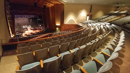 Lynn Memorial Auditorium