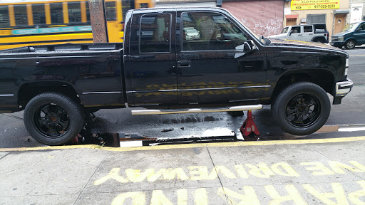 Auto Repair Shop «Repairs On Wheels», reviews and photos, 833 McDonald Ave, Brooklyn, NY 11218, USA