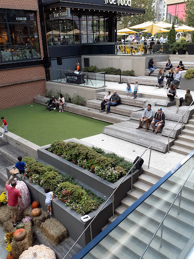 Shopping Mall «Ballston Common Mall», reviews and photos, 4238 Wilson Blvd, Arlington, VA 22203, USA