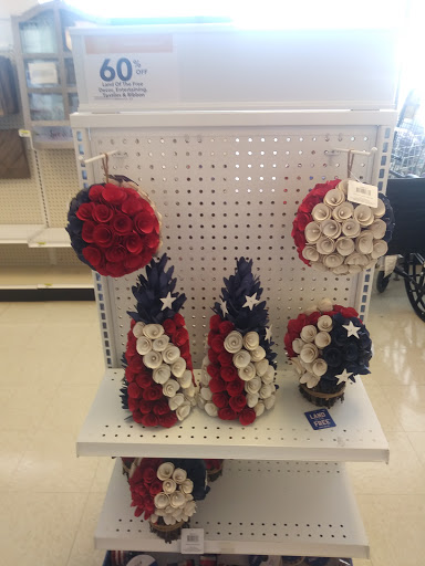 Fabric Store «Jo-Ann Fabrics and Crafts», reviews and photos, 2429 Military Rd, Niagara Falls, NY 14304, USA