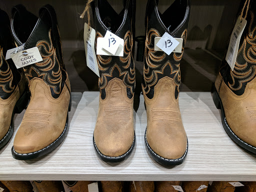 Western Apparel Store «Boot Barn», reviews and photos, 416 Pinnacle Pkwy, Bristol, TN 37620, USA