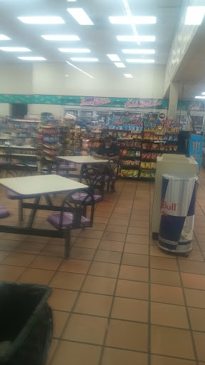 Car Wash «La Verne Car Wash», reviews and photos, 914 Foothill Blvd, La Verne, CA 91750, USA