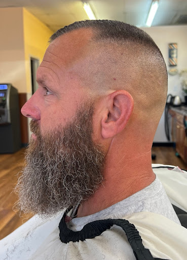 Barber Shop «Warrenton Family Barbershop», reviews and photos, 251 Lee Hwy #235, Warrenton, VA 20186, USA