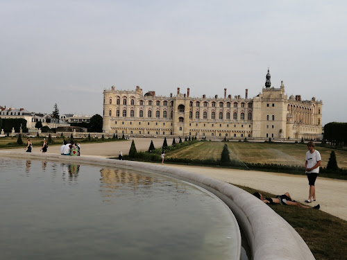 Grand bassin du château de Saint-Germain-en-laye à Saint-Germain-en-Laye