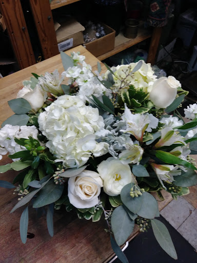 Florist «Amaranth Florist», reviews and photos, 109 N Essex Ave, Narberth, PA 19072, USA