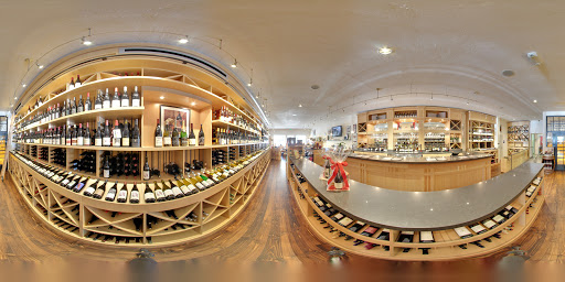 Wine Store «Half Moon Bay Wine & Cheese», reviews and photos, 421 Main St, Half Moon Bay, CA 94019, USA