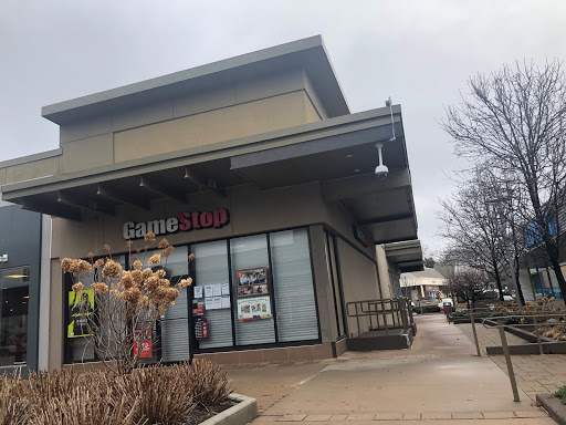 GameStop, 3 Xavier Dr, Yonkers, NY 10704, USA, 