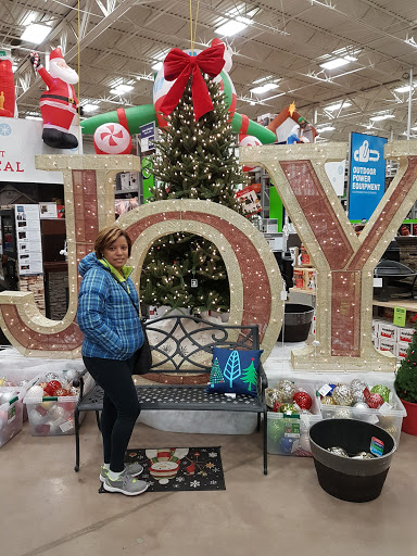 Shopping Mall «Hazleton Park Shopping Center», reviews and photos, 200 Weis Ln, West Hazleton, PA 18202, USA