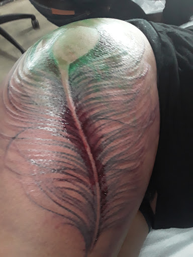 Tattoo Shop «Red Lion Tattoo Cleveland», reviews and photos, 4043 St Clair Ave, Cleveland, OH 44103, USA