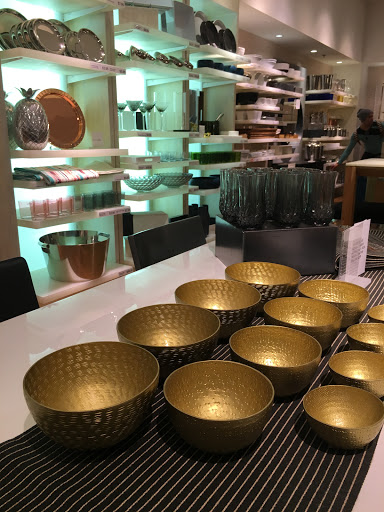 Furniture Store «CB2», reviews and photos, 34 Ellis St, San Francisco, CA 94102, USA