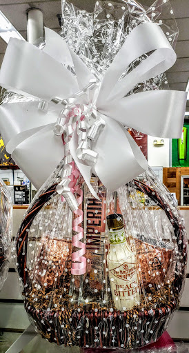 Liquor Store «Crown Wine & Spirits», reviews and photos, 1030 NE 15th Ave, Fort Lauderdale, FL 33304, USA