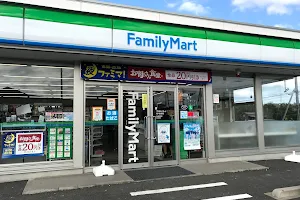 FamilyMart Sakuragawa Tomobe image