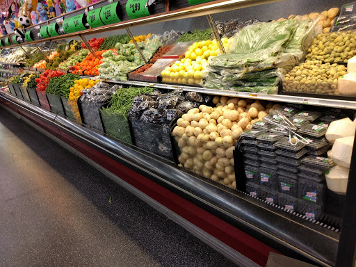 Supermarket «Top Valu Market», reviews and photos, 970 W 1st St, San Pedro, CA 90731, USA
