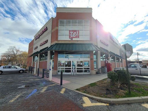 Drug Store «Walgreens», reviews and photos, 241 N Washington Ave, Bergenfield, NJ 07621, USA